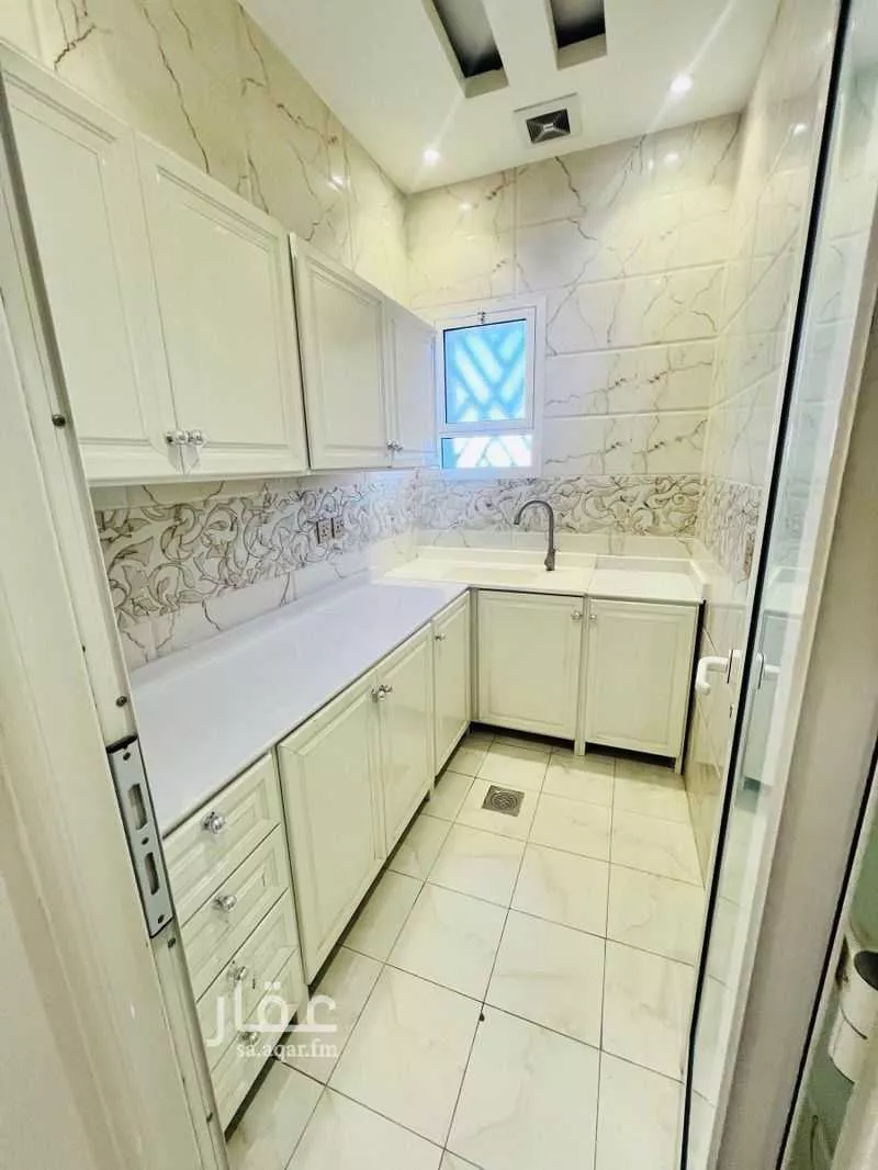 1 bedroom apartment in Al Rakah Ash Shamaliyah, Eastern Province 5