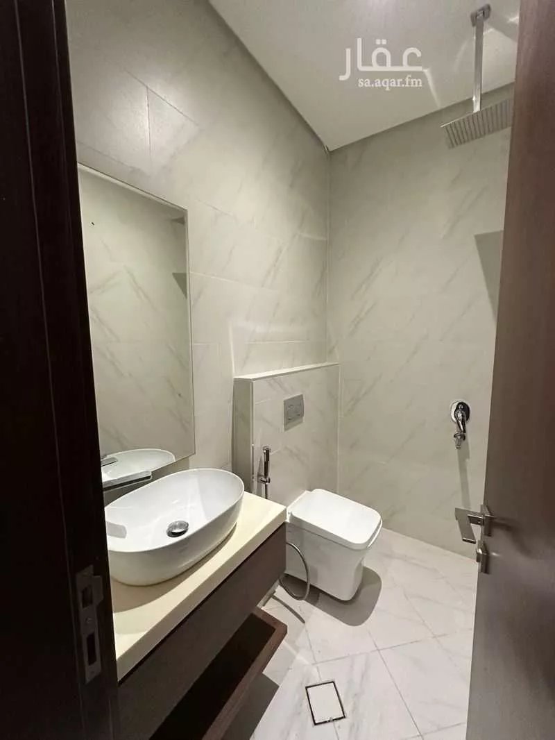 3 bedroom apartment in Al Bahr 9