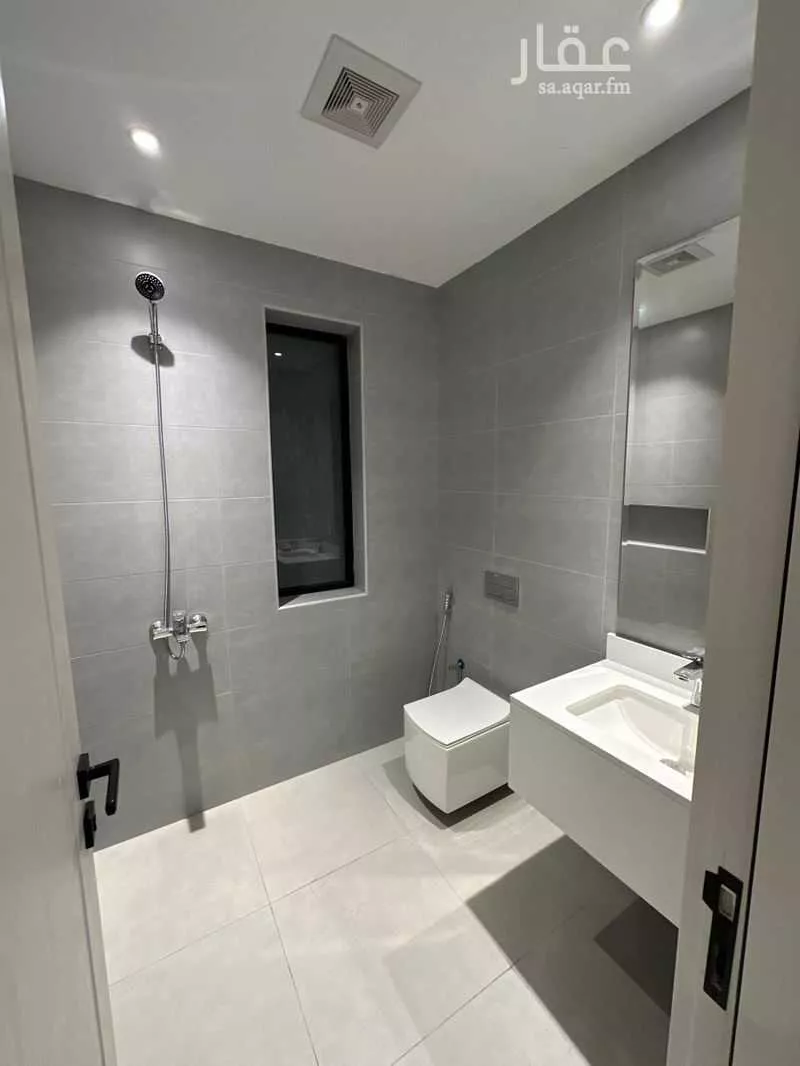 3 bedroom apartment in Al Bahr, Eastern Province 7