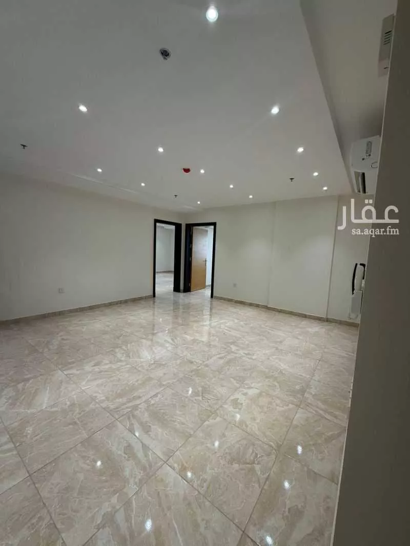 5 bedroom apartment in Al Hamra 5