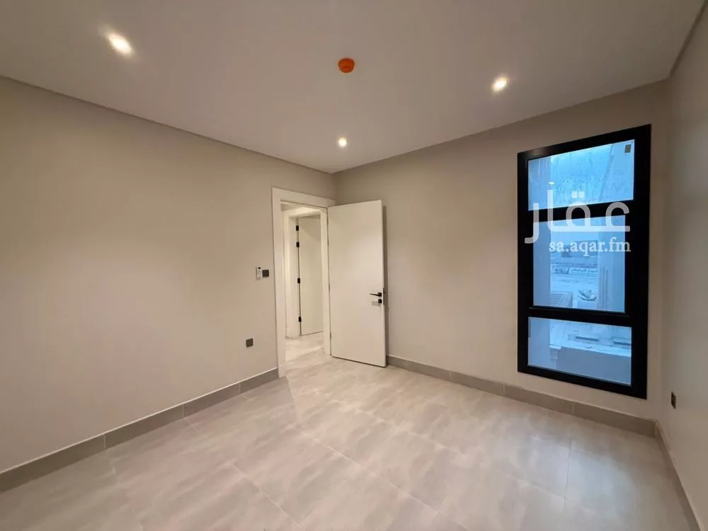 3 bedroom apartment in Al Bahr, Eastern Province 4