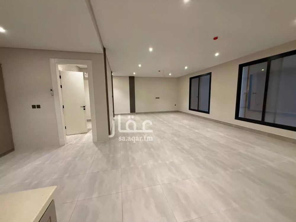 3 bedroom apartment in Al Bahr, Eastern Province 6