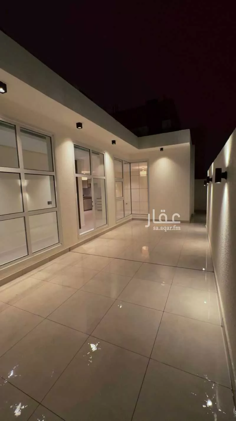 3 bedroom apartment in Madinat Al Umal 8