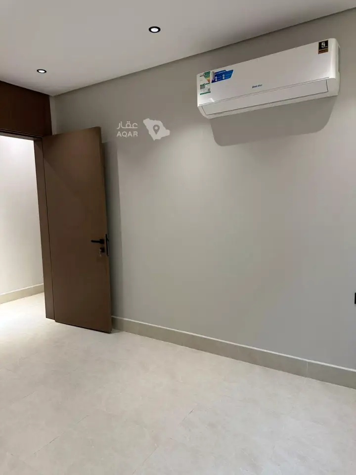 2 bedroom apartment in Al Hamra, Eastern Province 6