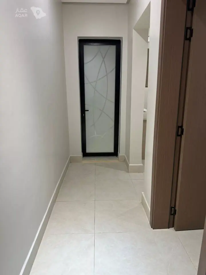 2 bedroom apartment in Al Hamra, Eastern Province 4