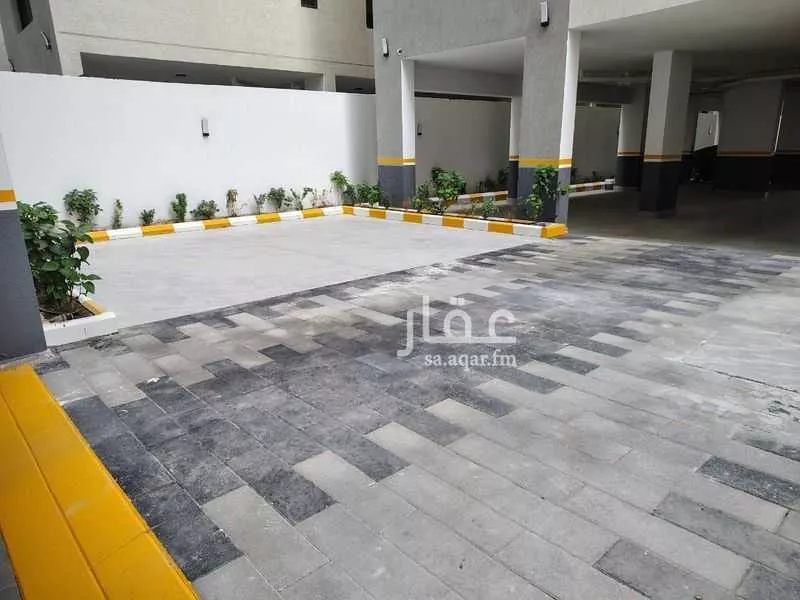 3 bedroom apartment in Al Bahr 8
