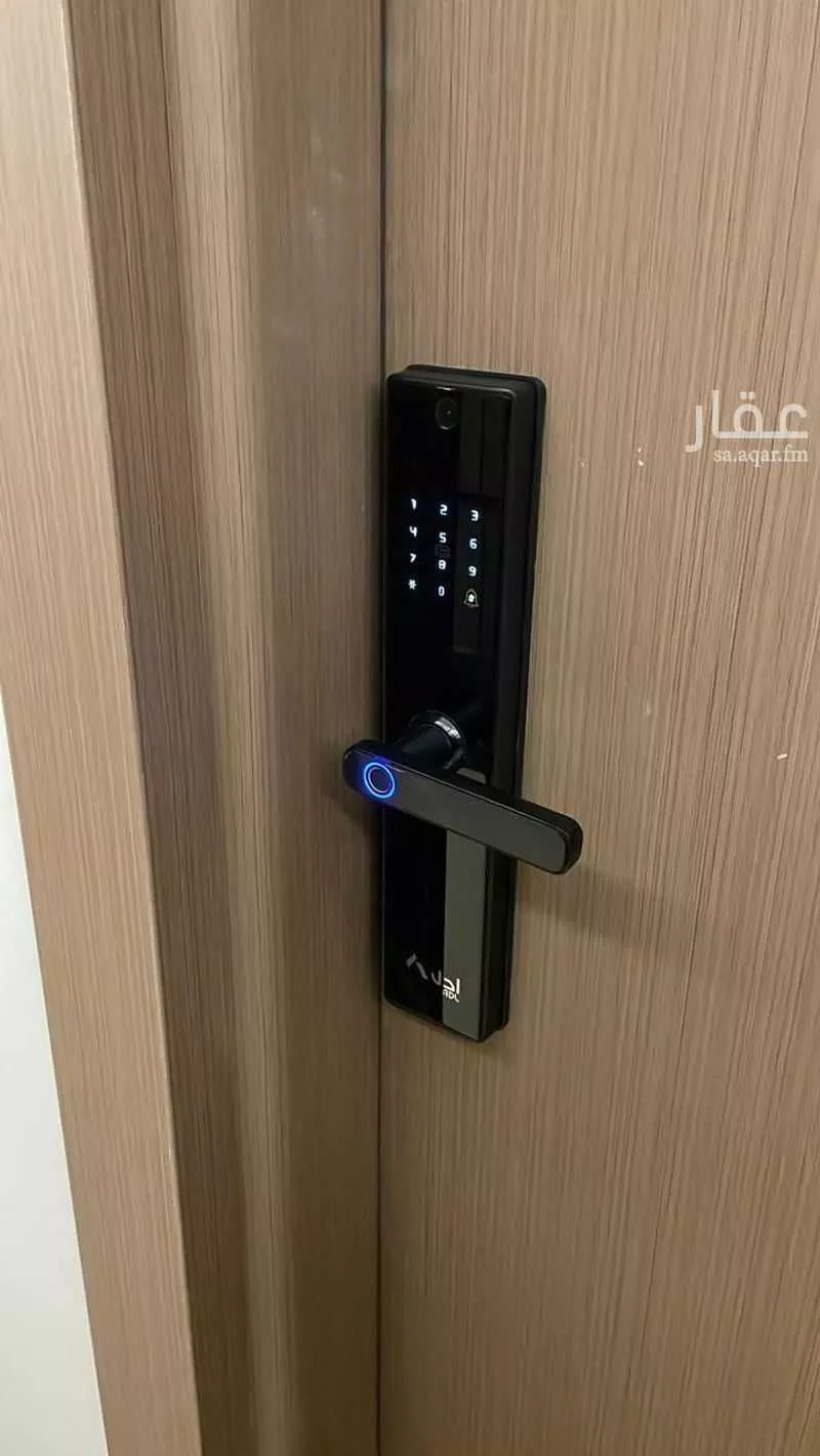 شقة 3 غرف في الخور 10