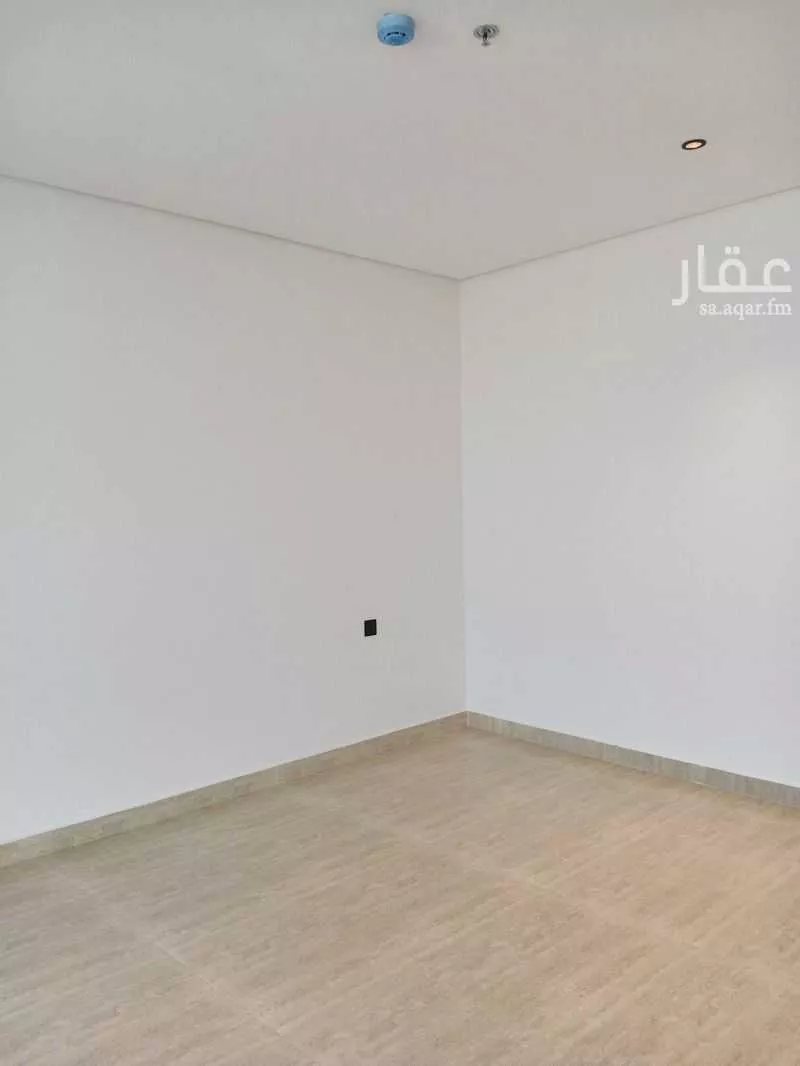 3 bedroom apartment in Al Khour 12