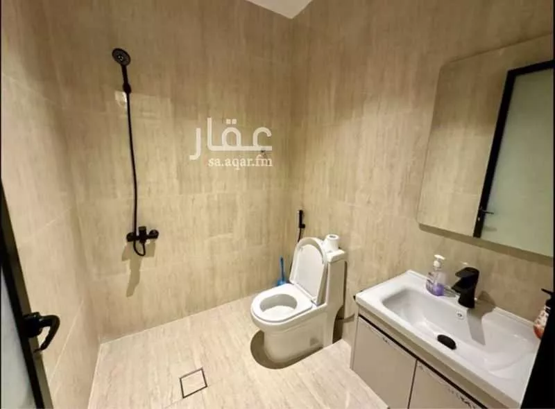 شقة 2 غرف في الحمرا 7
