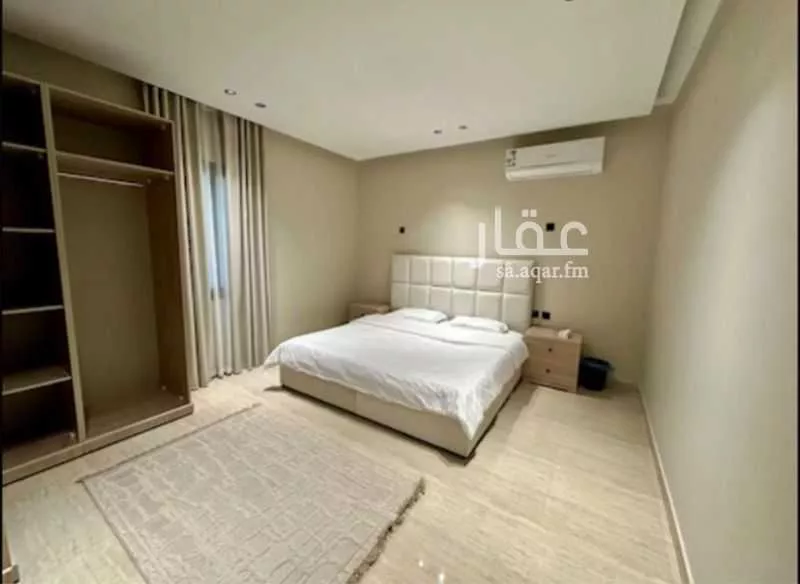 شقة 2 غرف في الحمرا 8