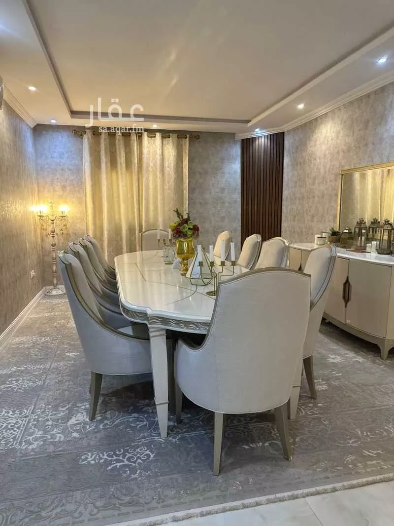 7 bedroom villa in Al Sharayea 3