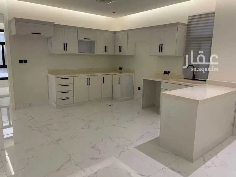 3 bedroom apartment in Al Hamra 8