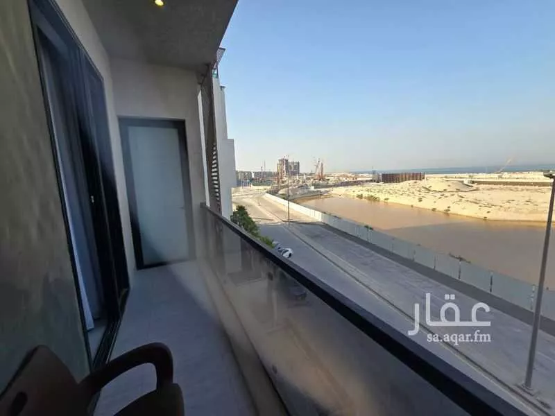 شقة 3 غرف في البحر 15