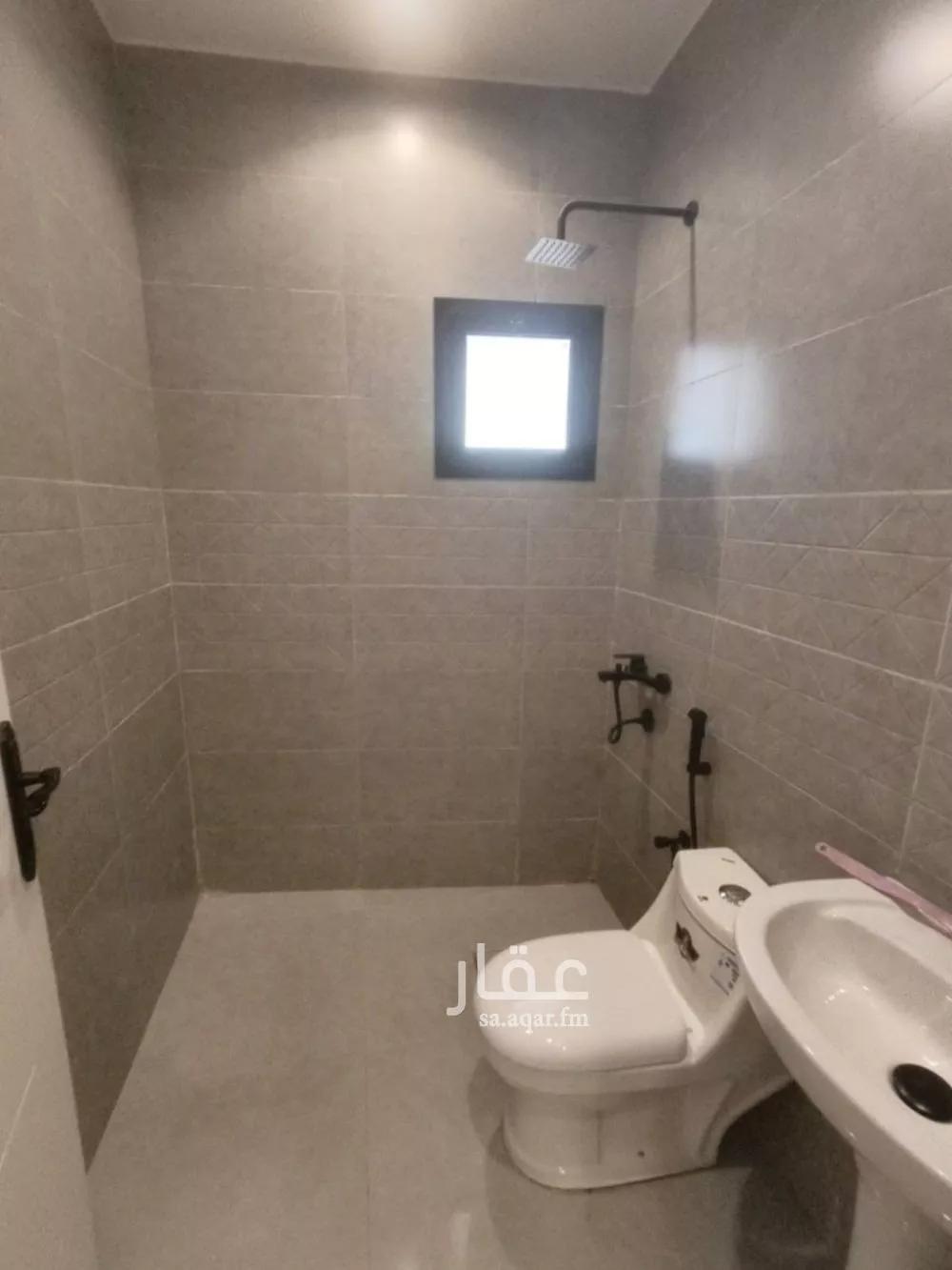 1 bedroom apartment in Al Aqiq 3