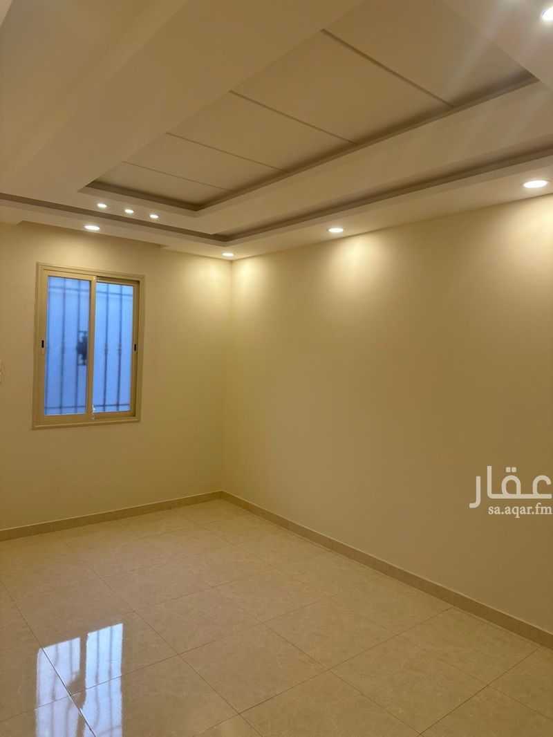 4 bedroom apartment in Al Sadd, Khamis Mushait 5
