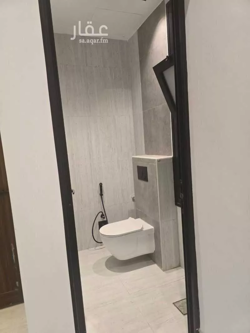 6 bedroom apartment in Al Bahr 15
