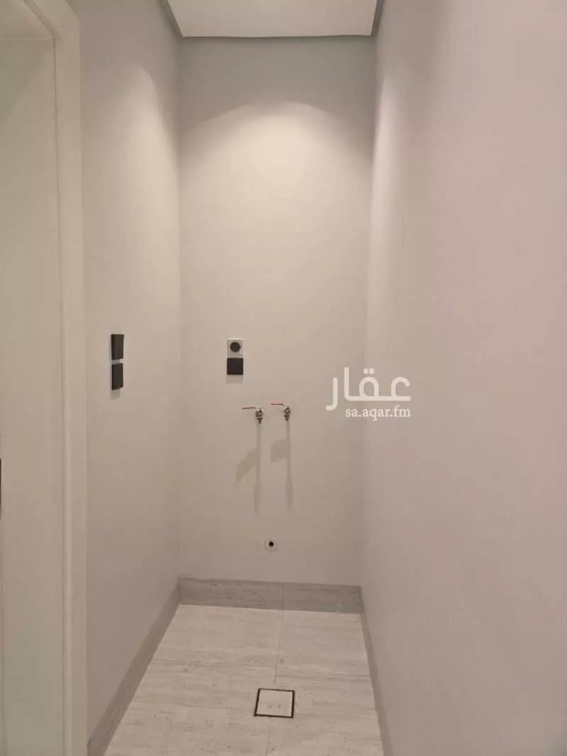 6 bedroom apartment in Al Bahr 7