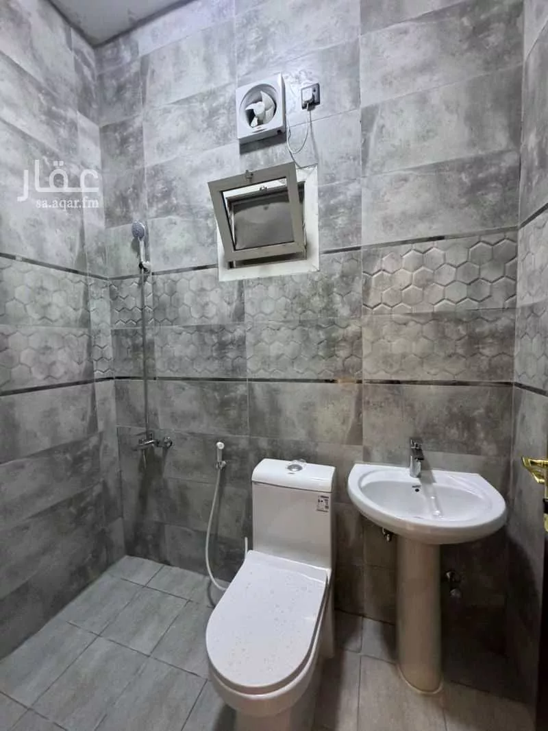 1 bedroom apartment in Al Aqrabiyah, Eastern Province 7