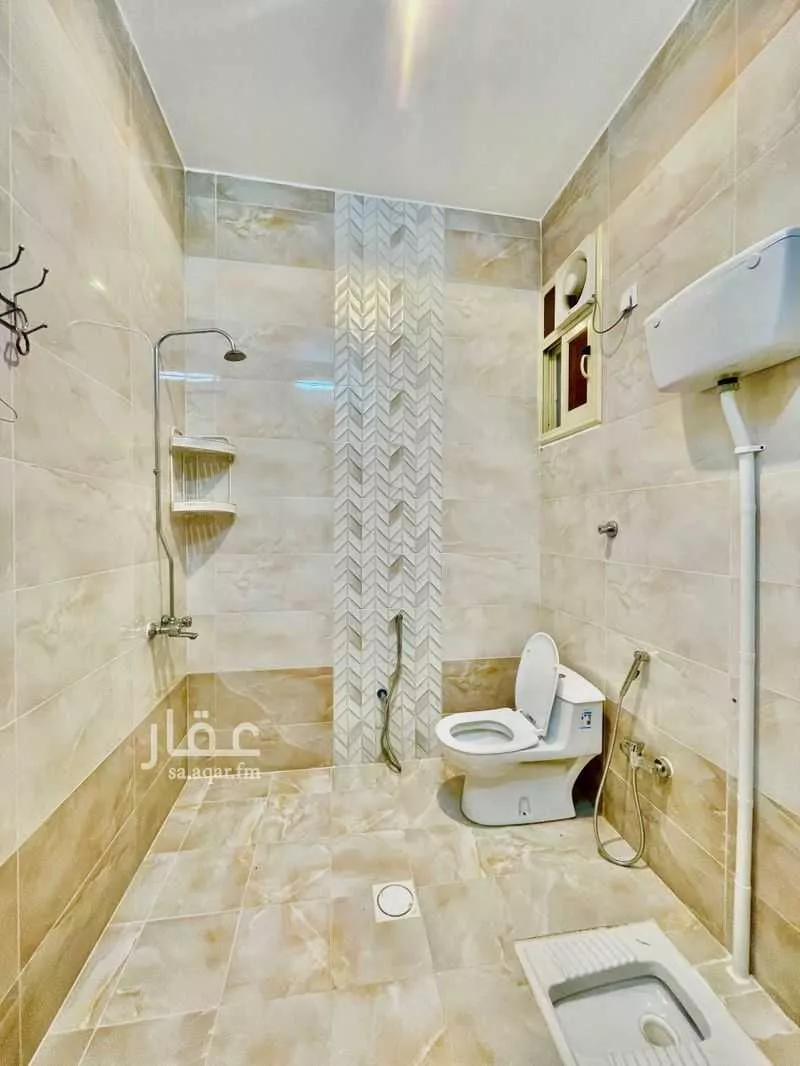 18 bedroom building in Al Rabie, Khamis Mushait 4