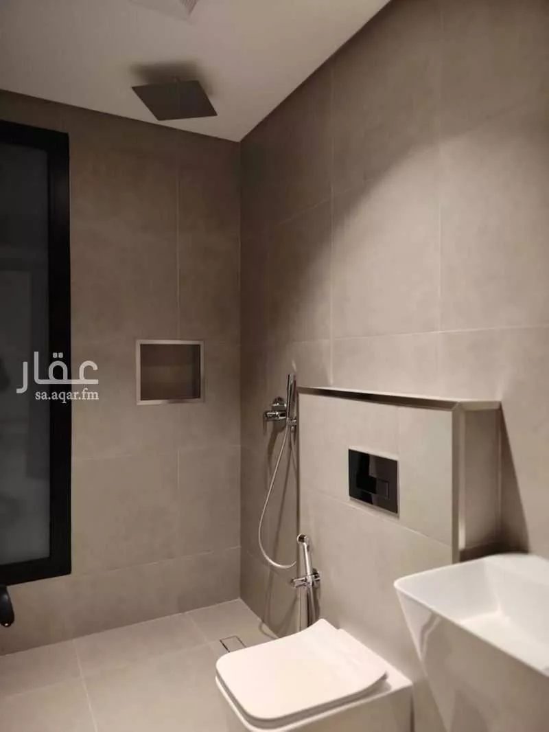 4 bedroom apartment in Al Hizam Al Thahabi, Eastern Province 4