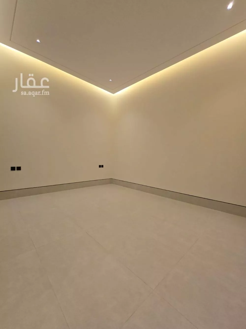5 bedroom villa in Al Narjis, Riyadh 14