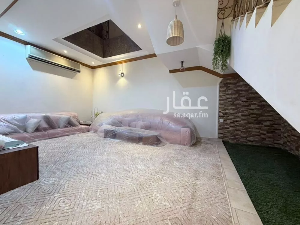 فيلا 4 غرف في الفلاح، الرياض 5