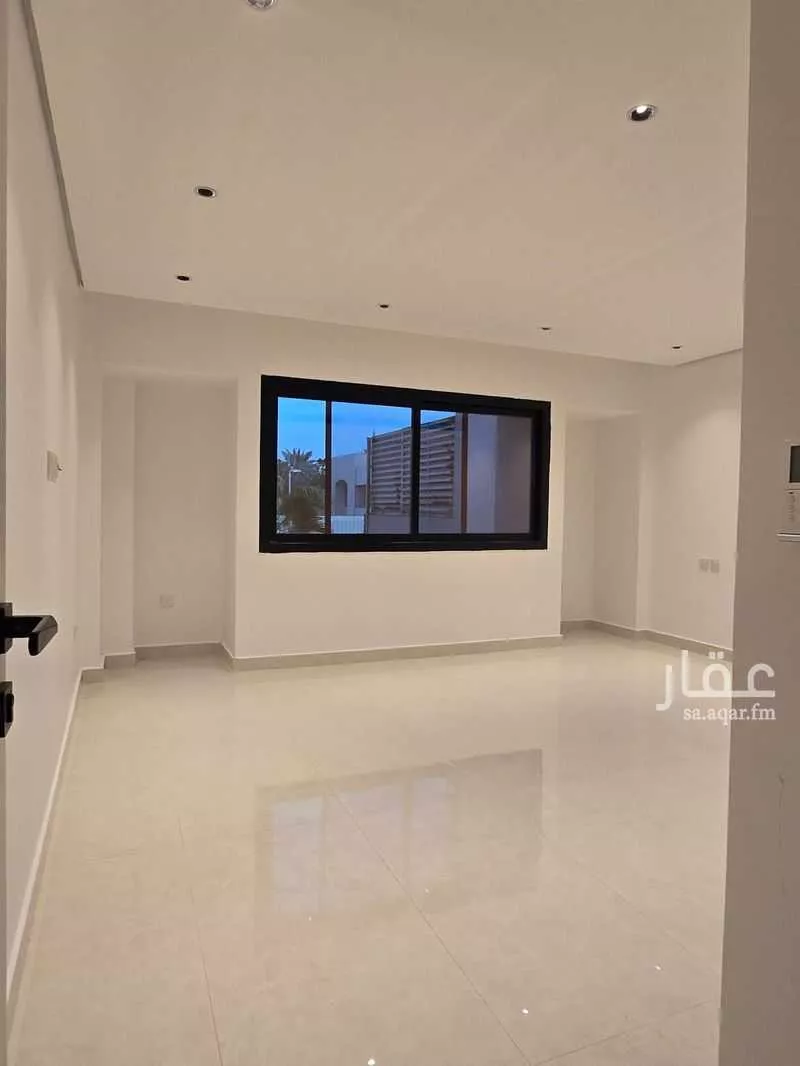 5 bedroom villa in Al Olaya, Riyadh 9