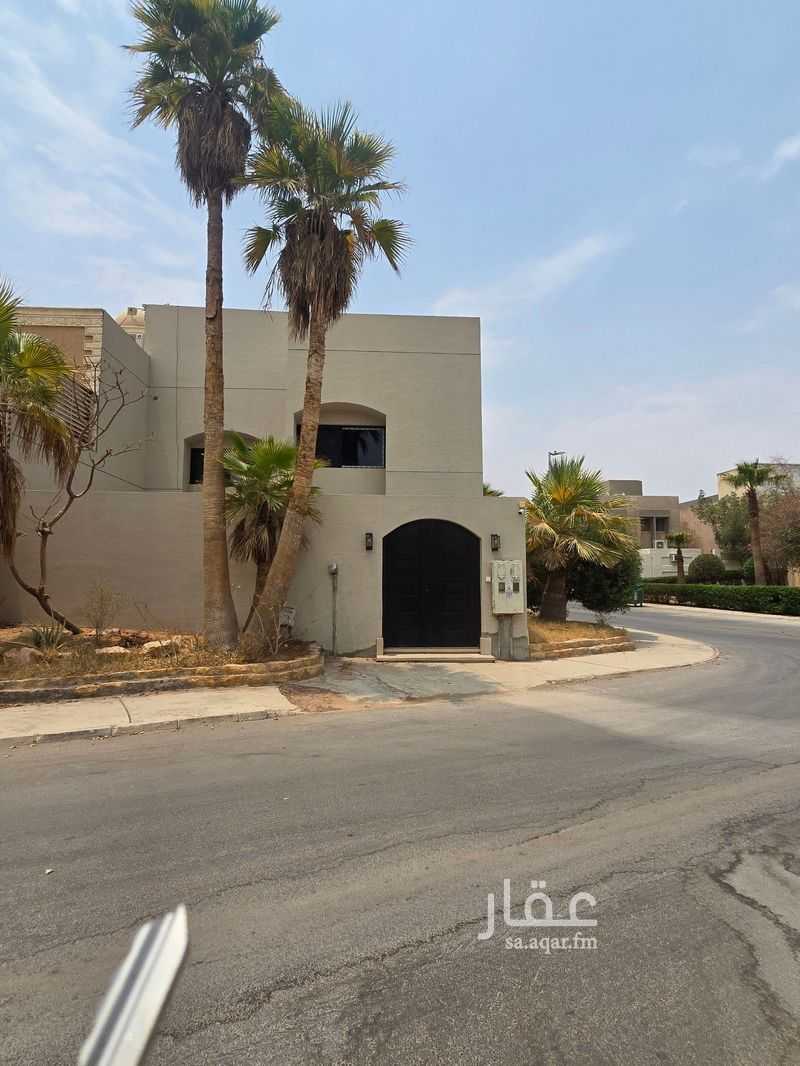 5 bedroom villa in Al Olaya, Riyadh 2