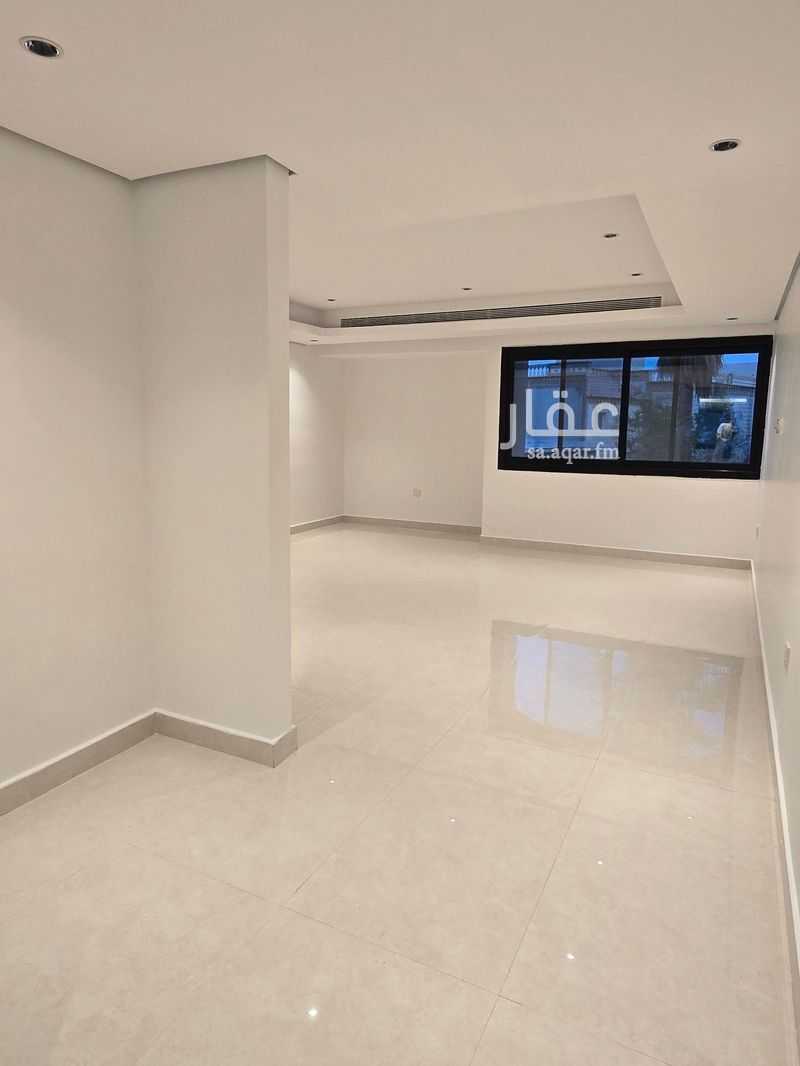 5 bedroom villa in Al Olaya, Riyadh 11
