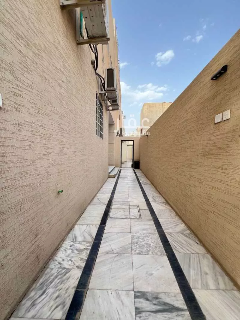 2 bedroom apartment in Al Khaleej 2