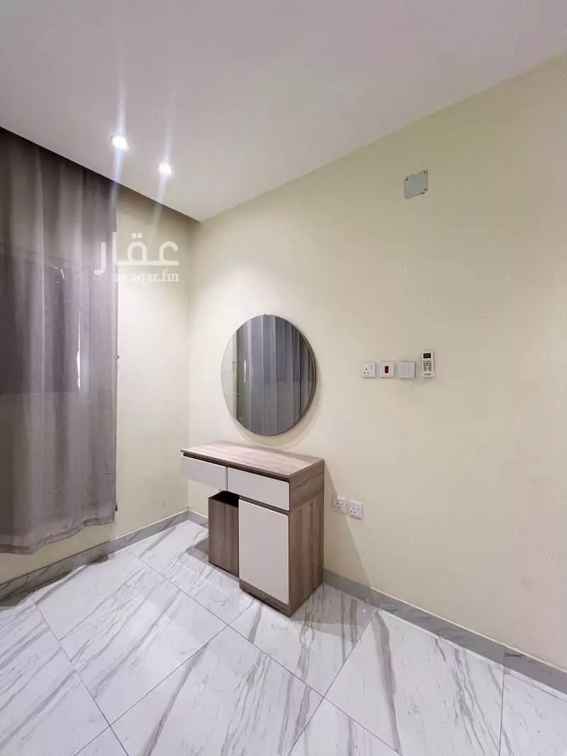 2 bedroom apartment in Al Khaleej 7