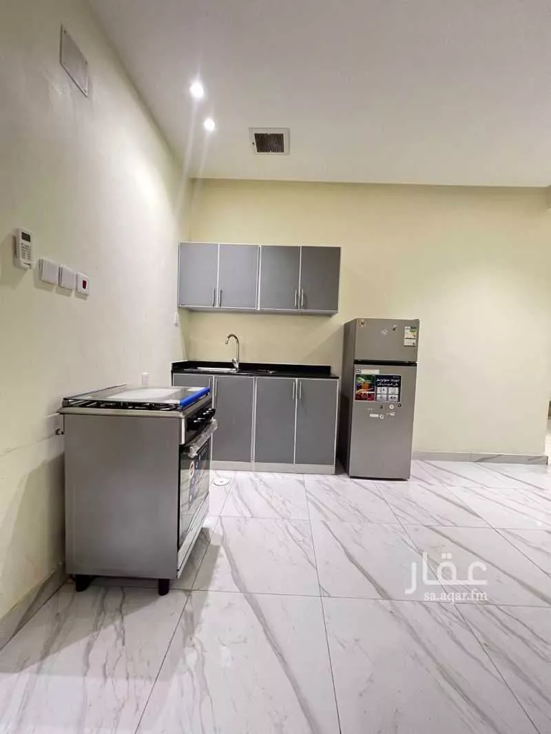 2 bedroom apartment in Al Khaleej 9