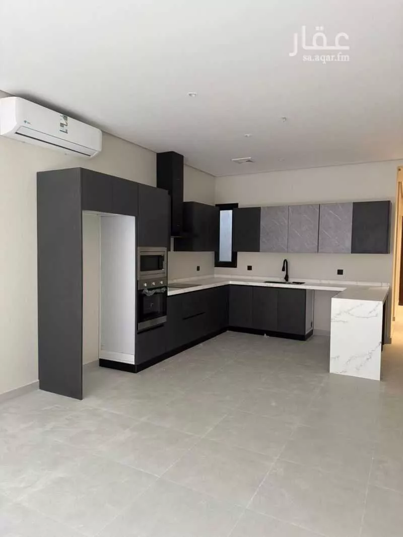 3 bedroom apartment in Al Bahr 4