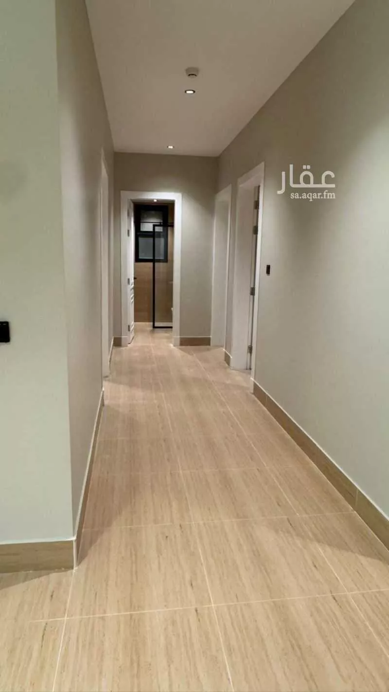 شقة 3 غرف في الحمرا 8