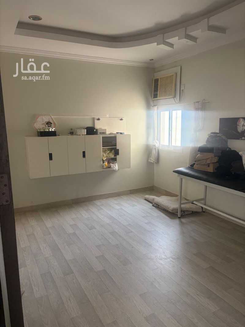 4 bedroom apartment in Laban, Riyadh 5