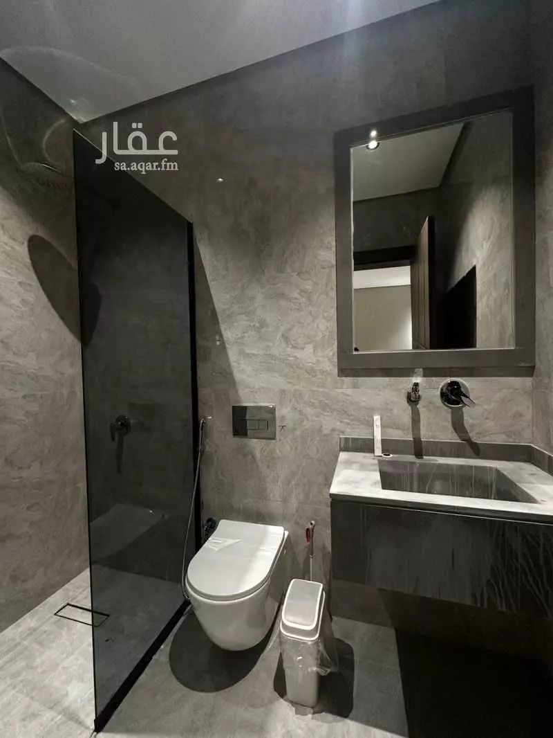 2 bedroom apartment in Al Hamra 8