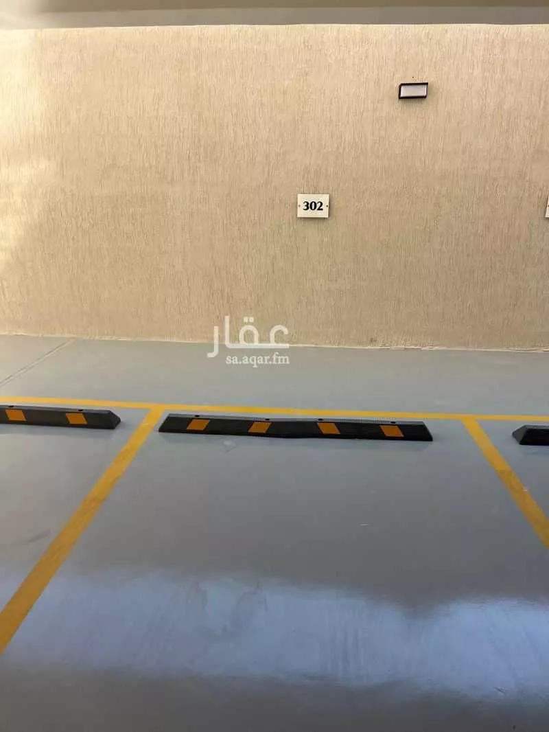 4 bedroom apartment in Al Khour 4