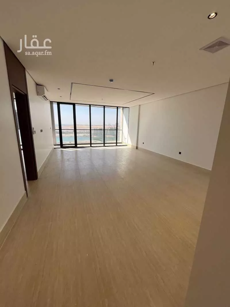 4 bedroom apartment in Al Khour 13