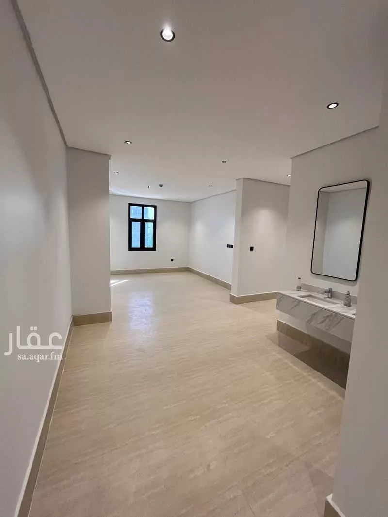 4 bedroom apartment in Al Khour 18