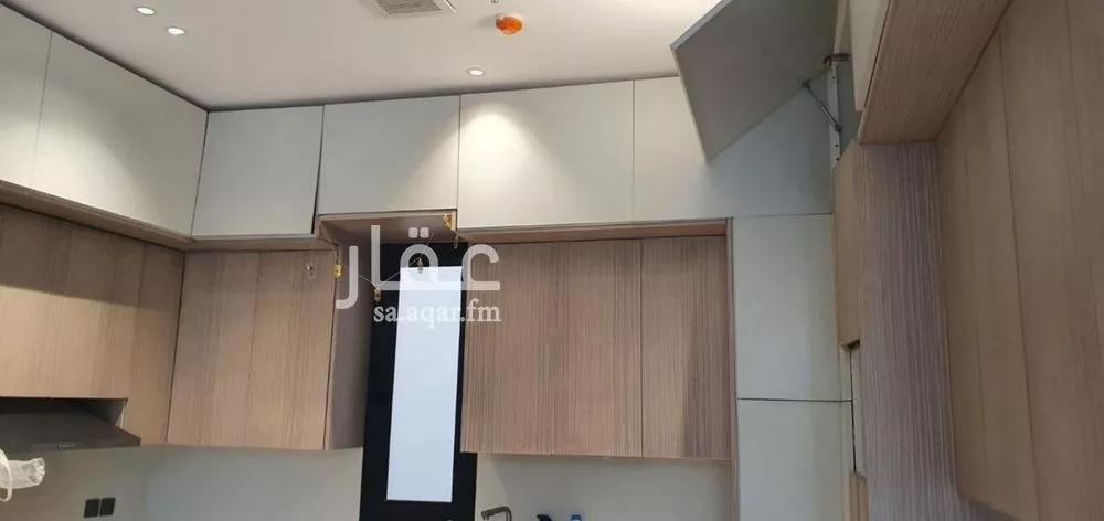 3 bedroom apartment in King Faisal, Riyadh 8