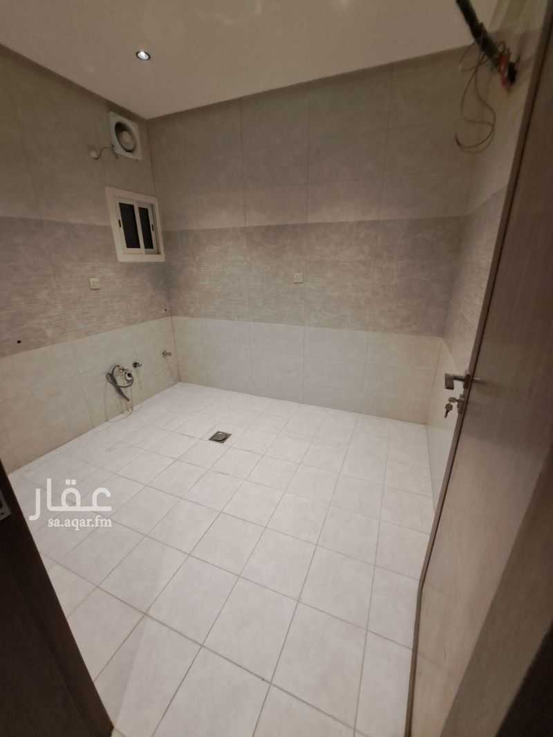 2 bedroom apartment in Al Shati, Jazan 4