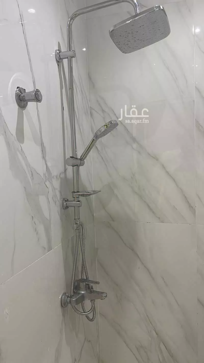 2 bedroom floor in Al Shiraa 8