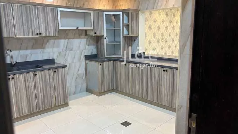 4 bedroom apartment in Al Hamra 7