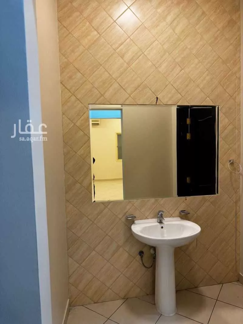 4 bedroom apartment in Al Hamra 8
