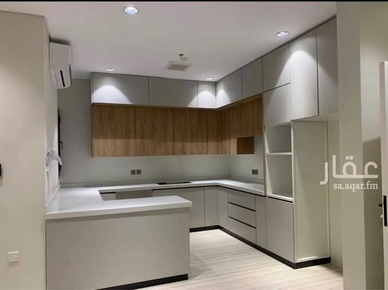 4 bedroom apartment in Al Hamra 10