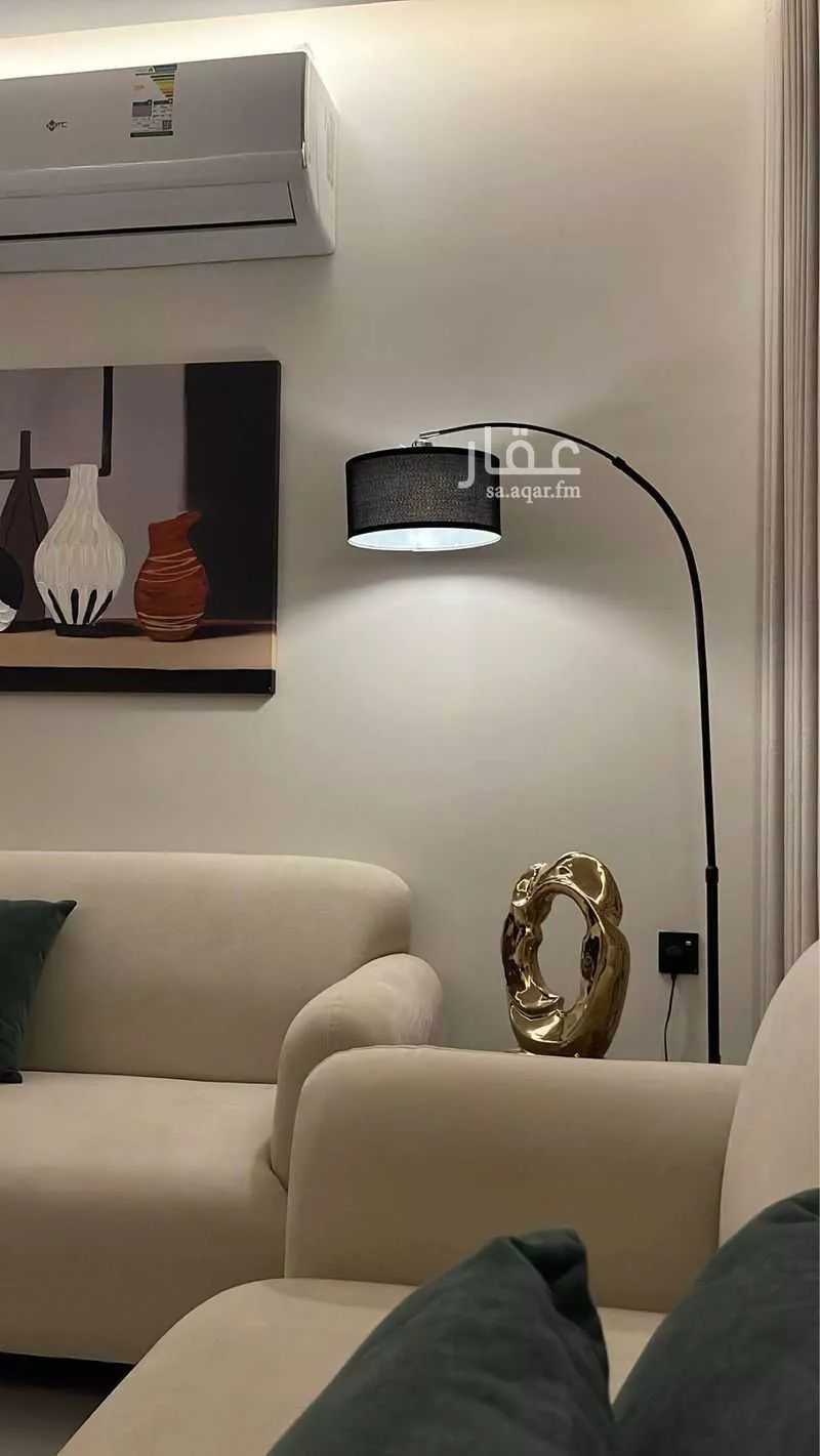 شقة 3 غرف في الحمرا 7