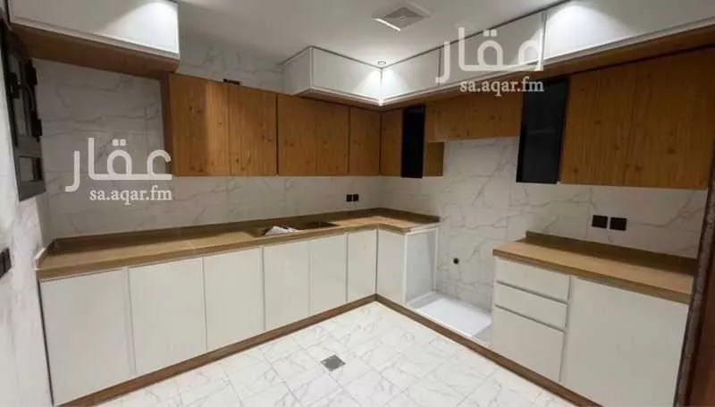 4 bedroom apartment in Al Hamra, Eastern Province 8