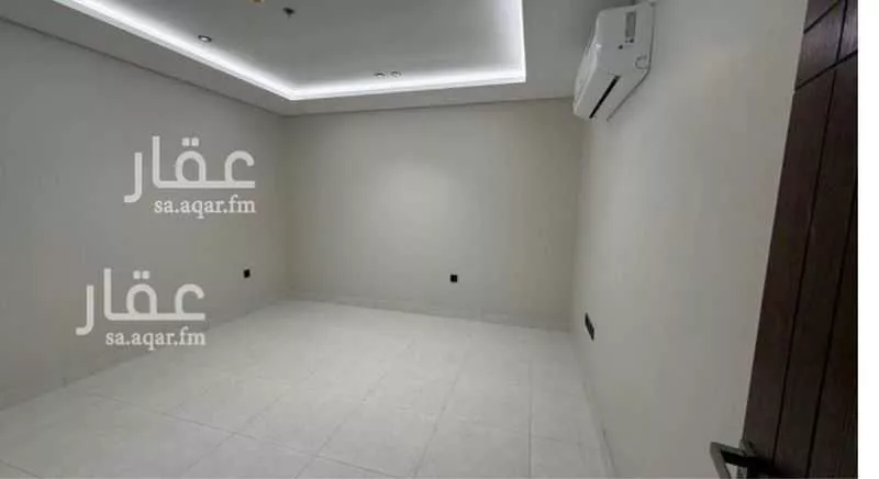 4 bedroom apartment in Al Hamra, Eastern Province 9