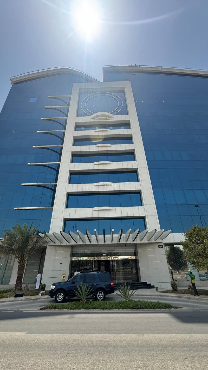 office in Al Mutamarat, Riyadh 4