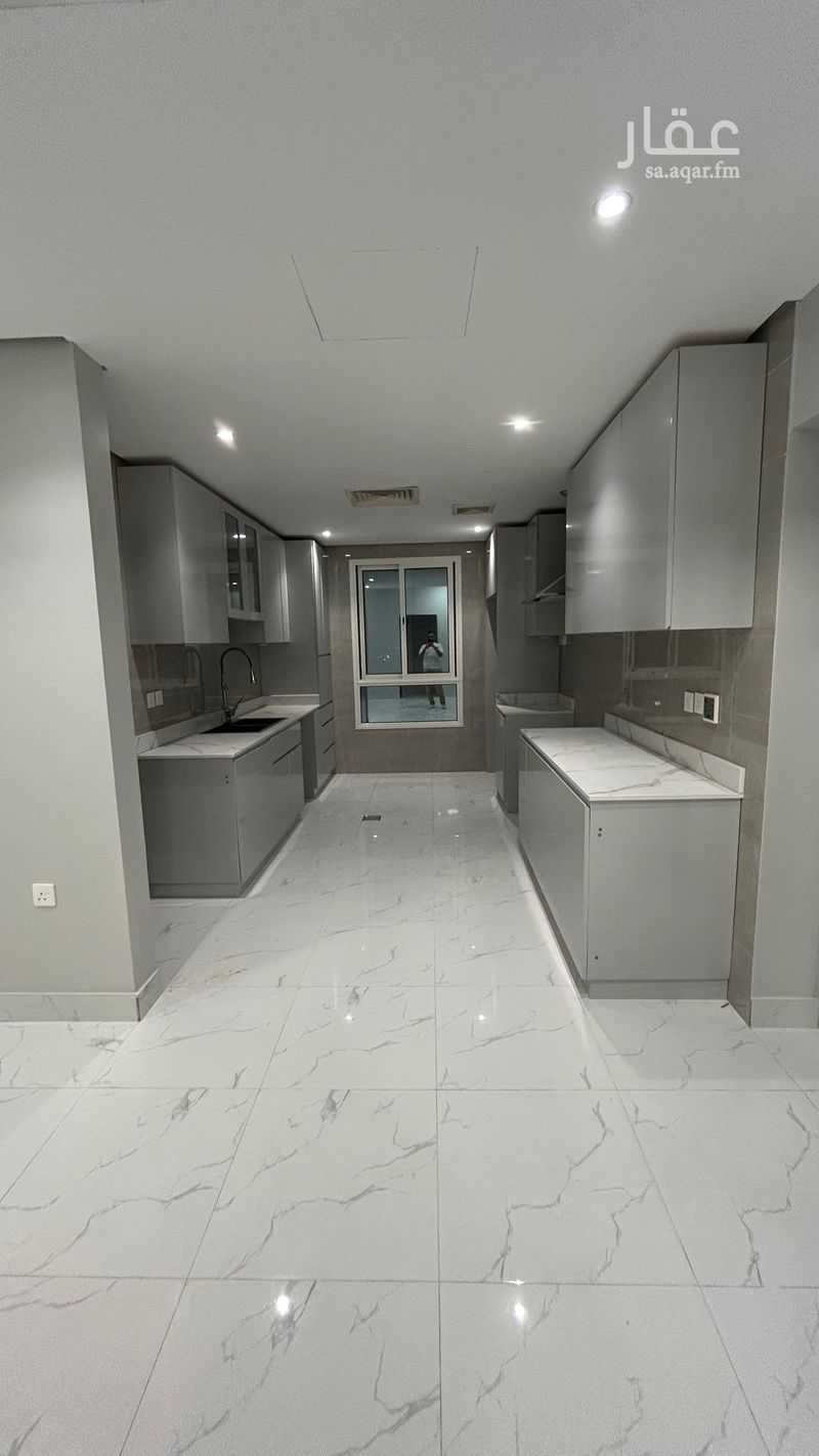 4 bedroom apartment in Al Rawabi, Eastern Province 2